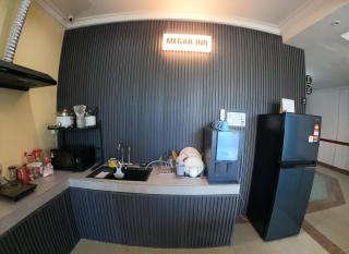 Megah Inn Home Inanam - 6
