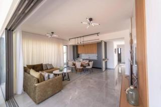 Designer Apartment Universal - 5