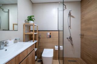 Vista 1BR near Galleria Mall and Cleveland Clinic - 2