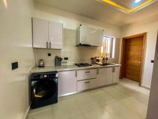 Rebeccas Court- Lekki phase 1 - 7