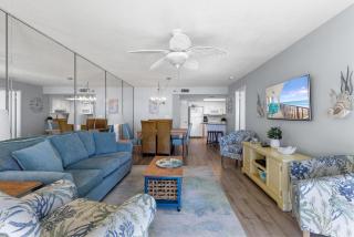 Phoenix East Unit 703 - 9