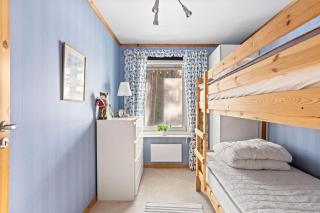 Lakeside Home with a VIEW and own jetty, 4 bedrooms - 9