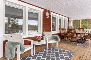 Lakeside Home with a VIEW and own jetty, 4 bedrooms - 4