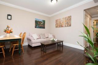 Cozy 3 BR Suite Ideal for Families and Groups - 2