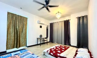 Home Vacays at Kota Puteri - 3