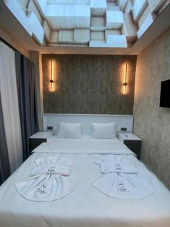 Royal Fsm Suites - 4