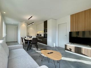 Motion 002 pour 6 personnes au pied des stations - 4