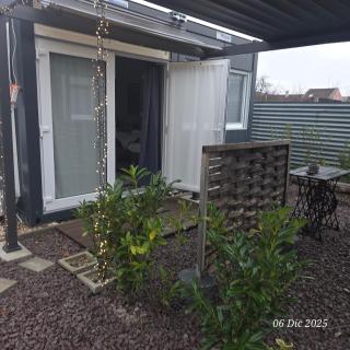 Motel Tiny House - 9