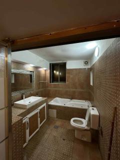 Amman Jordan الدوار الاول - 2