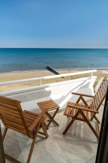 Amazing Mackenzie Sea Views Beach Flat,1 Bedroom - 8