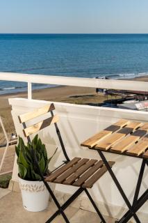 Amazing Mackenzie Sea Views Beach Flat,1 Bedroom - 7