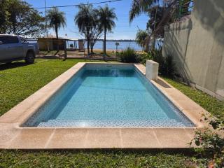 Casa frente al río - 1