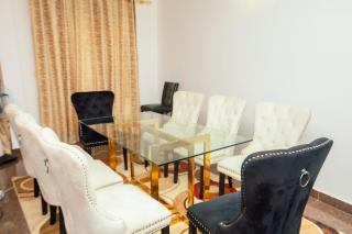 K Guest House, Bonanjo - 9