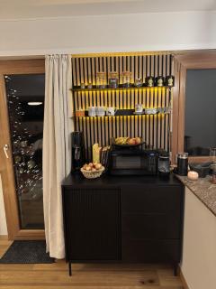 2 bed ski in out apartment La Tzoumaz Verbier - 4