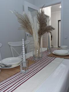 New Arena City View Apartment - 5