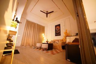 Lux 1bhk with balcony - 4