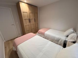 Valdeflores Flats Bj - 8