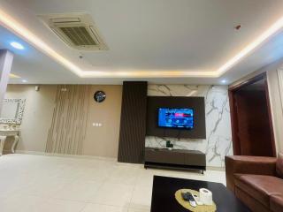 Gold Crest Luxurious Apartments - 2