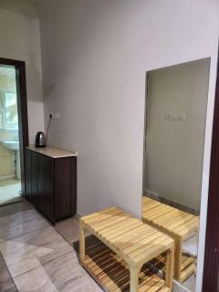 منازل طرف الطريق - 8