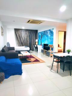 The Tarragon Hotel apartment kl - 0