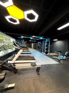 New Luxury One Bedroom in Kileleshwa - Pool, Gym, Views - 1