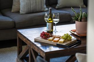 Limerick- Fire Place- Lake Views- BBQ- AC - 7