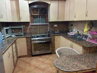 Comfortable apartment with a private garden near AUC شقه فندقيه - 3