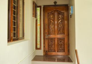Wavenest - Beachfront Villa at Pearl Beach ECR - 6