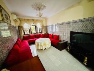 Appartement style traditionnel climatisé chaufé - 3