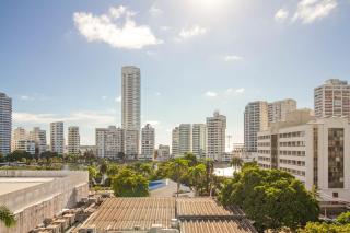 Bocagrande Excelente Ubicacion Apto CONFORT con una gran vista al MAR y PLAYAS - 4