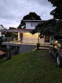 Maison spacieuse avec vue panoramique sur le café Filindia - 3