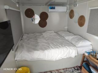 كرفان الواحة الفاخر Luxury Desert Caravan - 0