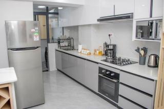 Westlands, Nairobi, 14th Floor Views 2Bed 2Bath plus Rooftop - 9