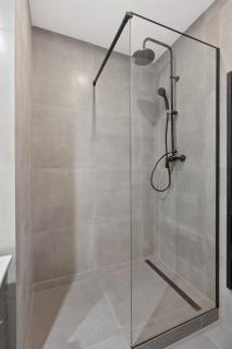 Skyline Terrace Flat - 1