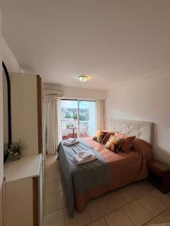 El Balcón de Margy Villa Carlos Paz Centro Galeria Acuario Acogedor monoambiente con vista al rio - 5