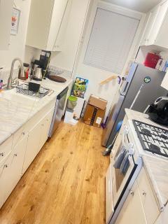 Peaceful home in Santa Monica beach city - 2