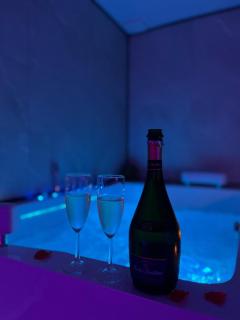 Le Cocon du Désir, Love Room, Jacuzzi - 5