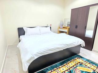 RAK Corniche Stay Home - 0