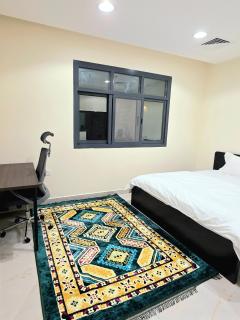 RAK Corniche Stay Home - 5