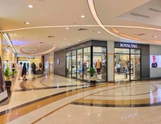 Gold Crest Luxurious Apartment in Lahore - 4