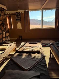 Bedouin Secret cave camp - 4