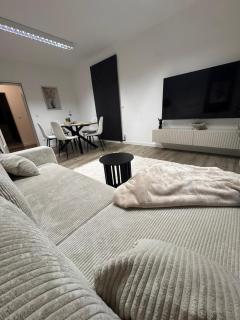 einfachHEIMISCH - zuHauseAUFZEIT - Netflix - Modern - Erholung - Küche - 3