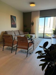 Luxury 2-Bed Condo in Piantini Sauna, Gym, & Pool - 2