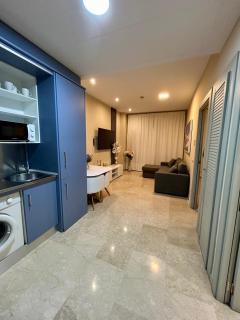 Apartamento con garaje en Apartour Vertice - 4