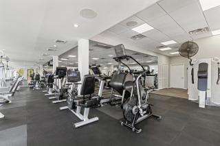 Billie Jean’s Bungalow! Cozy Edgewater Condo w/ Resort Amenities, Sleeps 6 - 2