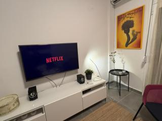 Jazzy Trumpet Loft in Thessaloniki Heart-2 bedroom - 8