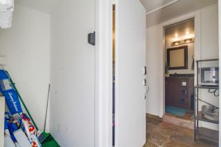 Coastal SD Retreat Studio Pets Close to Ocean - 2