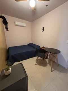 SF 2 Studio Apartment near USA Consulate - 1