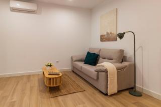 Acogedor Piso Junto Sta Justa 3 - 8