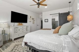 Casa Enclave GUEST HOUSE - 1